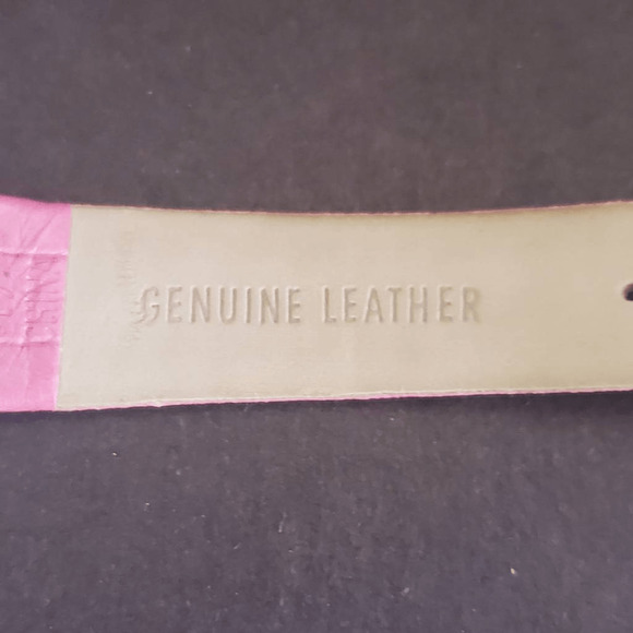 Peugeot Ladies Silvertone Watch with Pink Crocodile Band‎ Fresh Battery - Picture 4 of 6